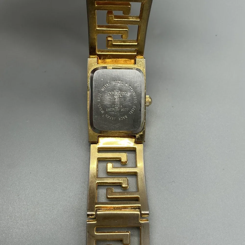 LA Express Womens Watch 18mm Gold Tone Greek Key Bracelet New Battery 7.5